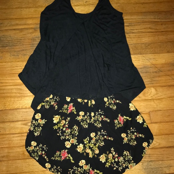 2piece - Picture 2 of 8